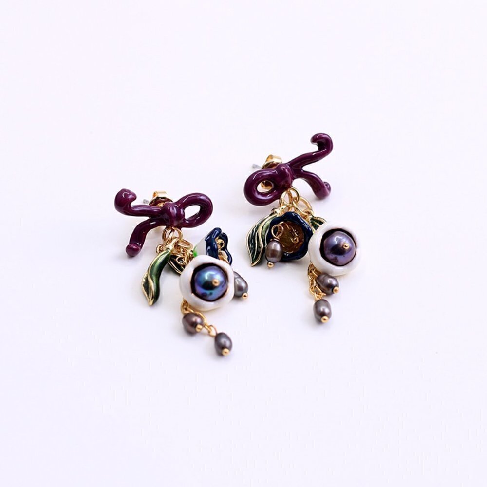 Les NEREIDES dangle enamel pearl earrings